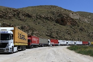 ترانزیت جاده ای بیش از ۹ میلیون و ۳۰۰ هزار تن کالا از ایران در سال ۱۴۰۱