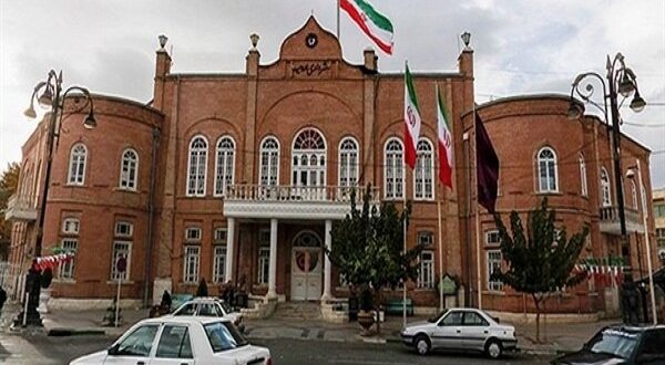۷ نفر از مدیران و کارمندان شهرداری ارومیه دستگیر شدند