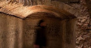 پیشینه استفاده مجدد سازگار از میراث و ساختارهای موجود در ایران