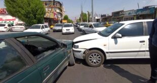 چراغ قرمز اینجا در جیرفت به معنای ایست نیست