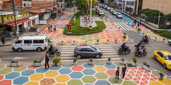 تبدیل فضاهای عمومی به مناطق دوستدار مردم در ۳ شهر
