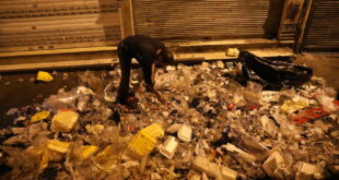 شب ها در بازار تهران چه خبر است؟ | مافیای زباله در اینجا پول پارو می کند | قیمت زباله ها به نرخ روز