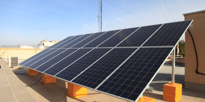 ساخت نیروگاه خورشیدی توسط مردم اقدامی برد- برد است